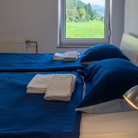 Hisa Izabela Hotel Muta Kültér fotó
