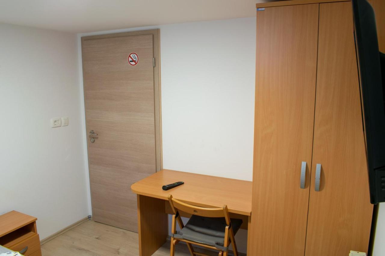 Hisa Izabela Hotel Muta Kültér fotó